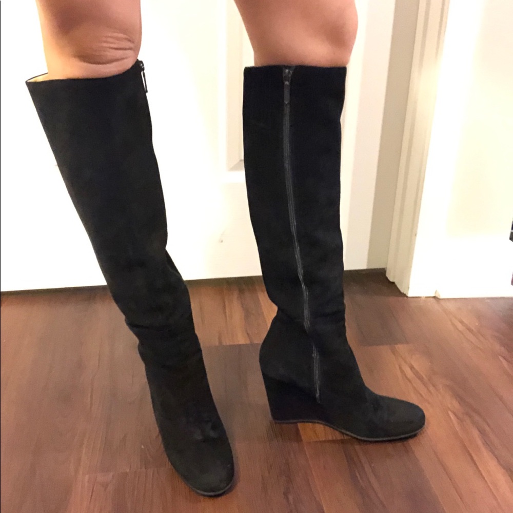 Carlo Pazolini Suede Wedged Boots